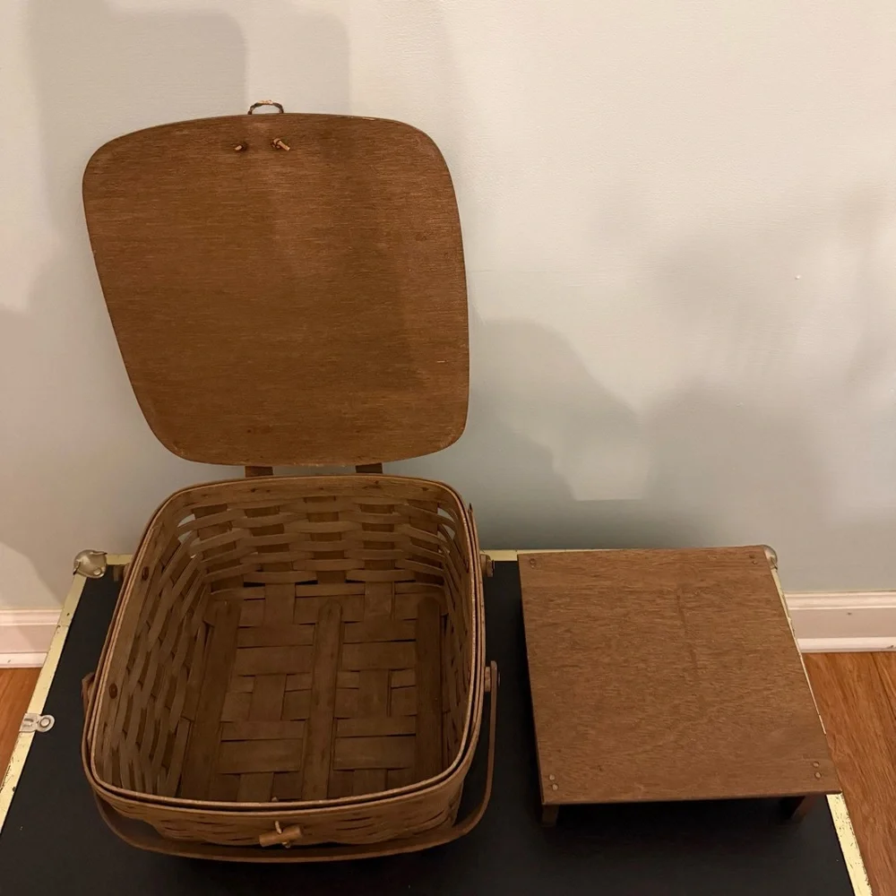 🧺🍒 1981 Longaberger Picnic Pie Basket w/ Lid + Table Stand – Vintage USA - Picture 11 of 15